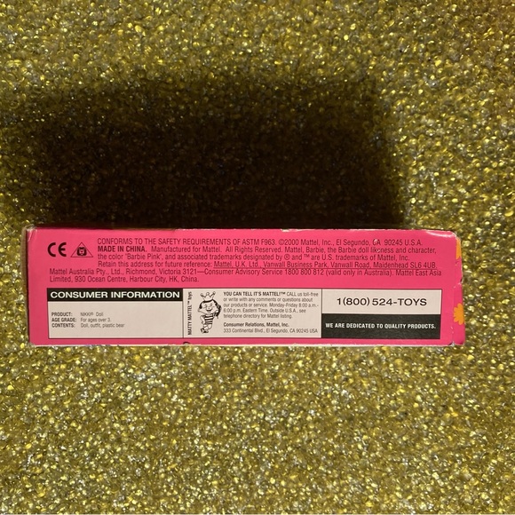 NIB Mattel Kelly Club Winter Fun Nikki - Picture 4 of 10